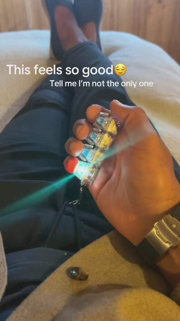 Load video: Charging Station 3 in 1 wireless video